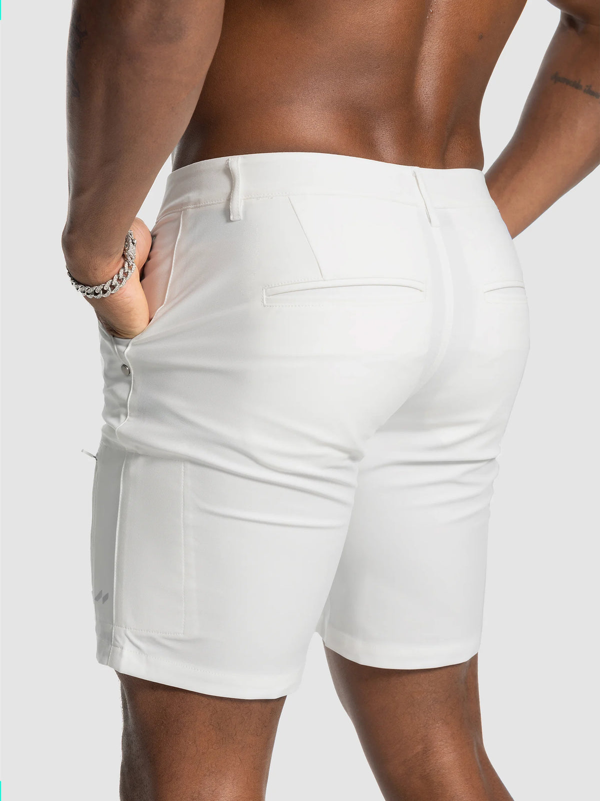 Bermudas Chino All Day Elite Performance™