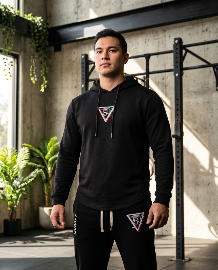 Hoodie deportivo Kore, ajuste muscular y tejido Heat Gear para entrenamiento - 150 TM -  NVRFST®